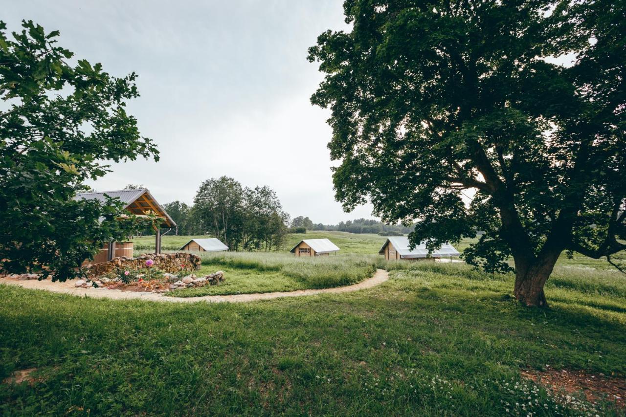 Muuski Glempings Korneti Bagian luar foto