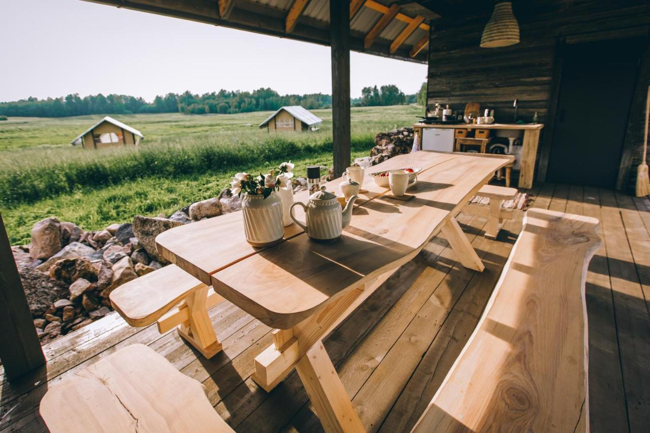 Muuski Glempings Korneti Bagian luar foto