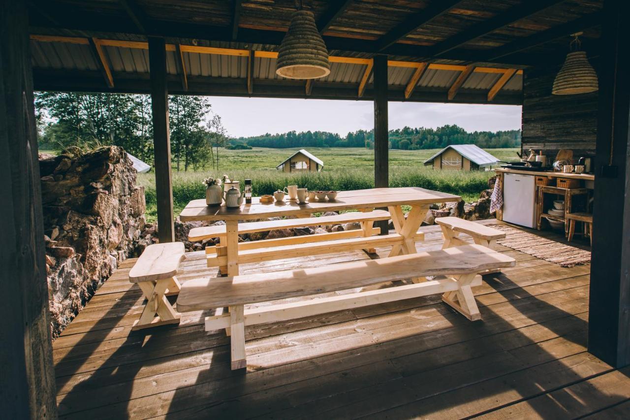 Muuski Glempings Korneti Bagian luar foto