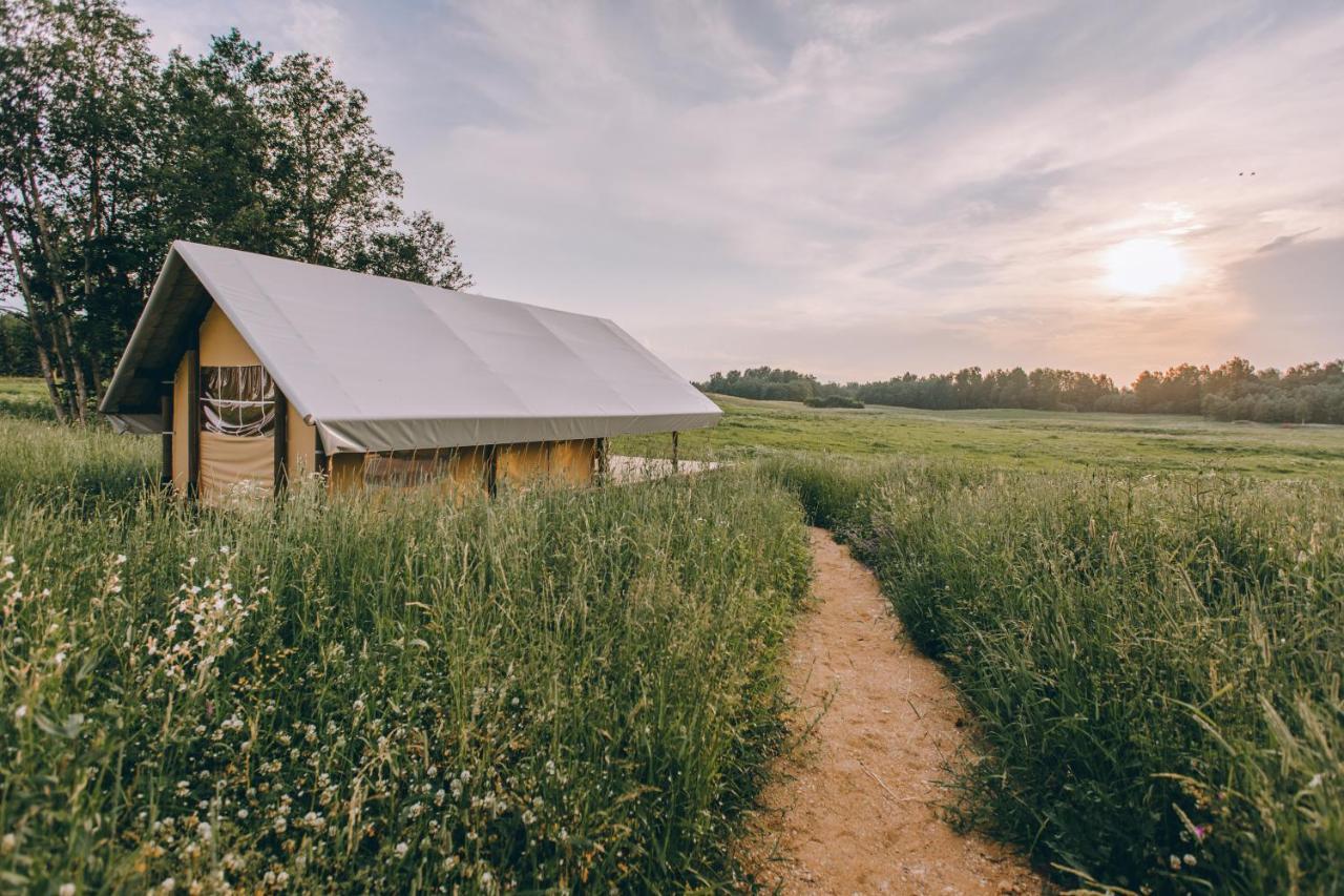 Muuski Glempings Korneti Bagian luar foto