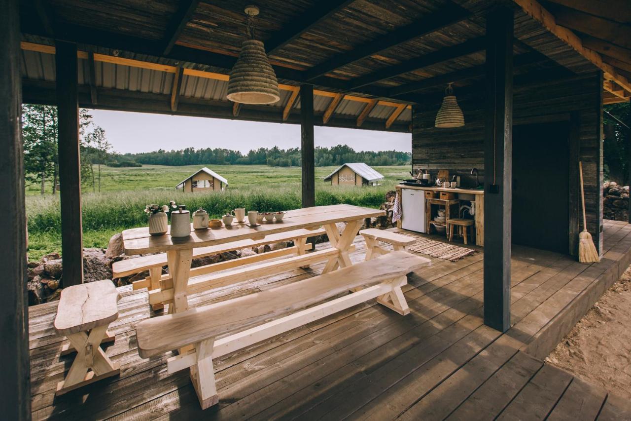 Muuski Glempings Korneti Bagian luar foto