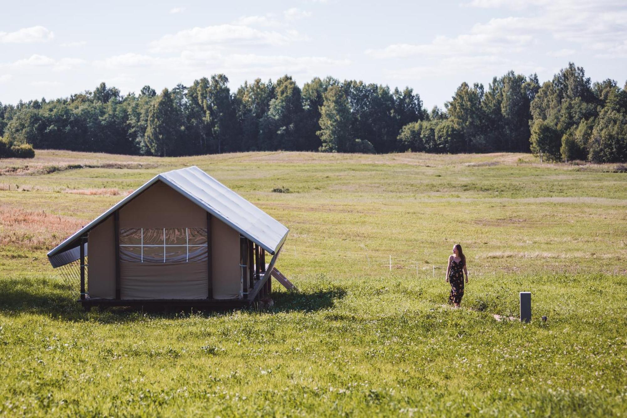 Muuski Glempings Korneti Bagian luar foto